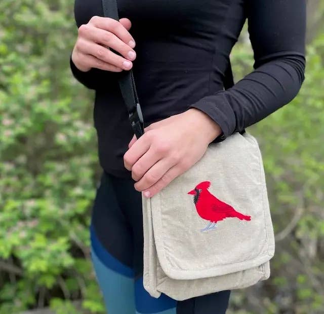 Cardinal Field Bag