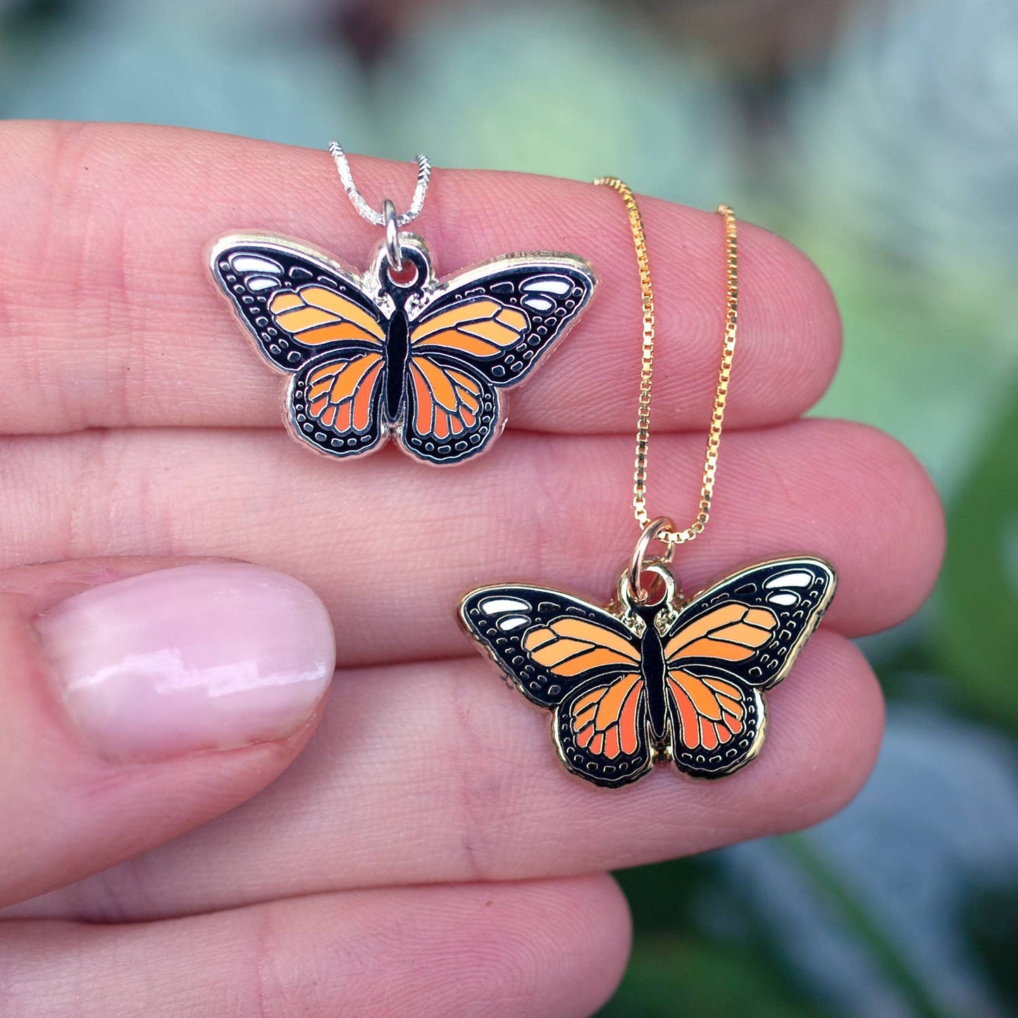 Monarch Butterfly Charm Necklace: Gold