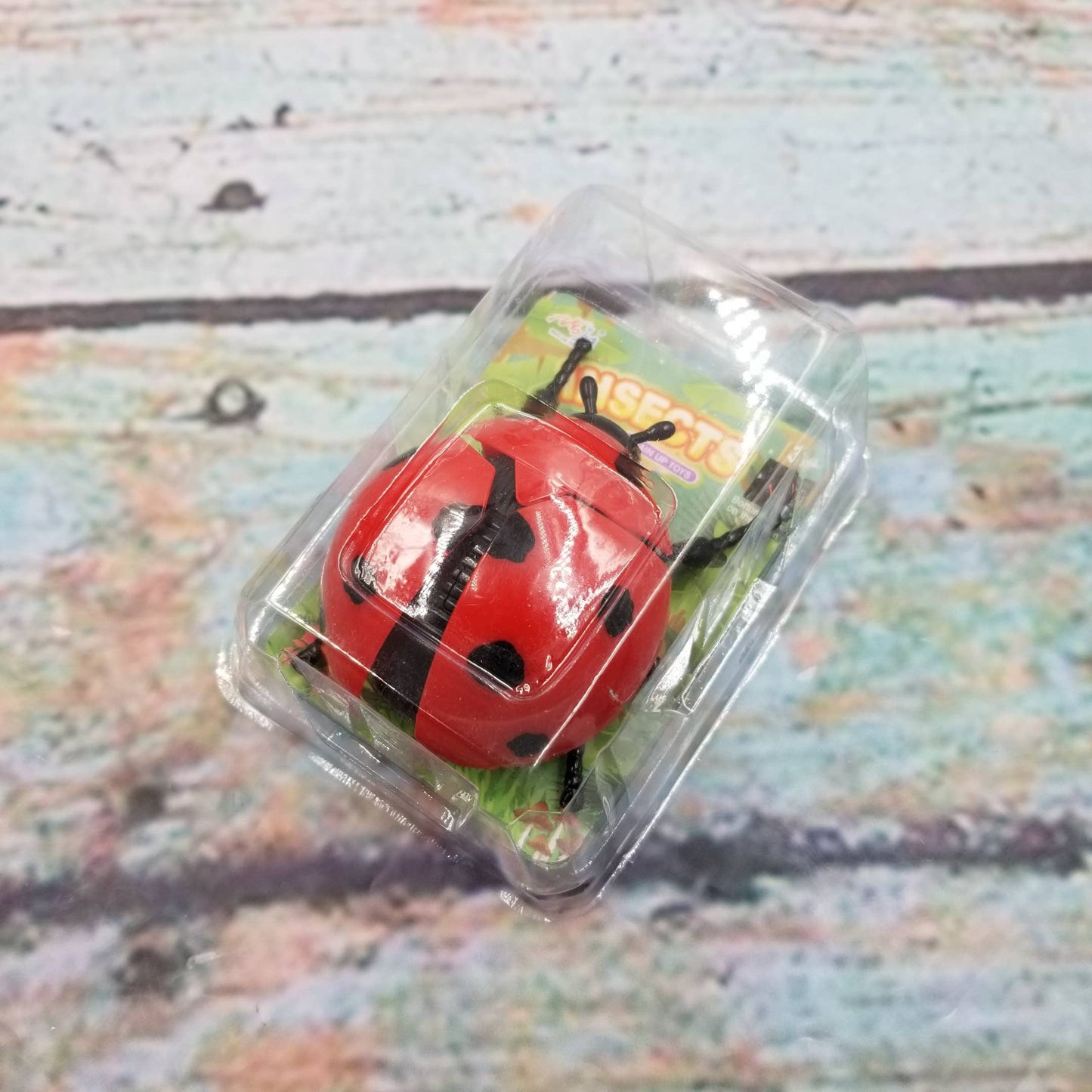 Clockwork Chain Ladybug Insect Crawling Toy: Red